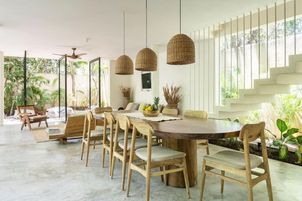 Casa Areca, Awarded Architectural Villa Located In A Secured Gated Community, With Concierge Services Τουλούμ Εξωτερικό φωτογραφία