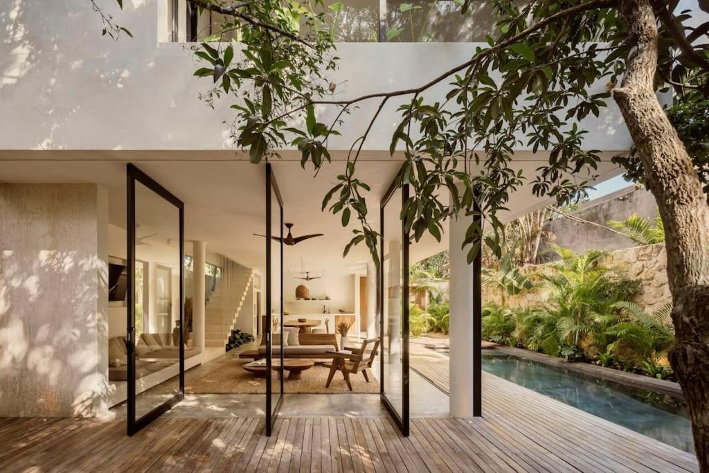 Casa Areca, Awarded Architectural Villa Located In A Secured Gated Community, With Concierge Services Τουλούμ Εξωτερικό φωτογραφία